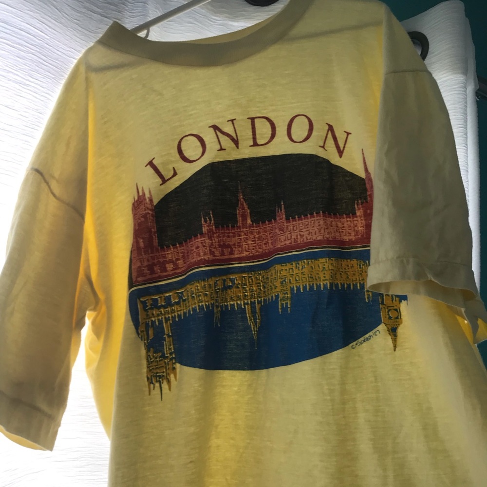 VINTAGE 80s London Tee
